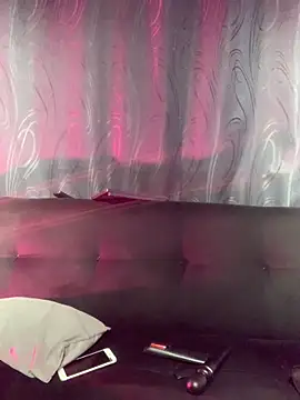 Snapshot of ivy-777 chatting on 02/04/26, 12:00 ivy-777 online show from 02/04/26, 12:00