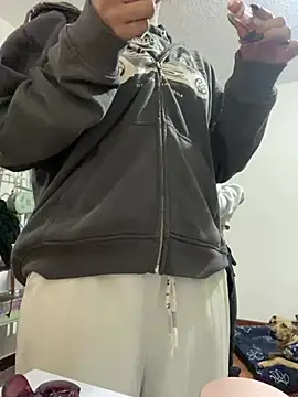 Snapshot of ivy-777 chatting on 04/07/26, 02:46 ivy-777 online show from 04/07/26, 02:46