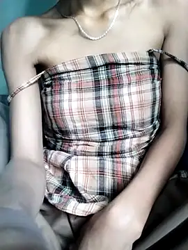 Snapshot of Lisa_xx2 chatting on 02/21/26, 01:40 Lisa xx2 online show from 02/21/26, 01:40