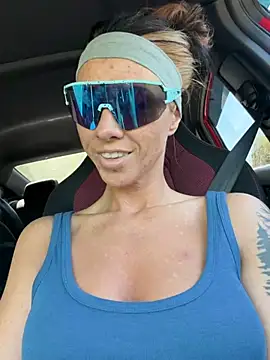 Snapshot of tastemecaroline chatting on 04/08/26, 06:53 tastemecaroline online show from 04/08/26, 06:53