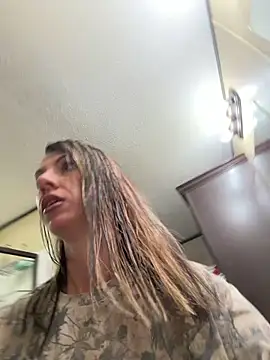tastemecaroline online show from 05/05/26, 05:05