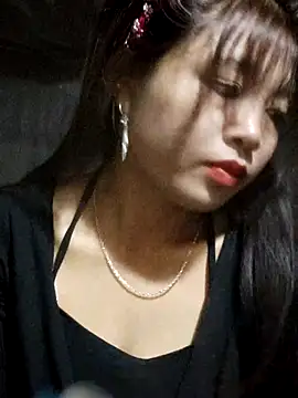 miumiu sexy2x online show from 02/08/26, 12:41