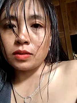 miumiu sexy2x online show from 03/22/26, 06:26