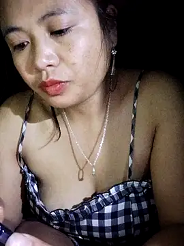 miumiu sexy2x online show from 03/23/26, 10:42