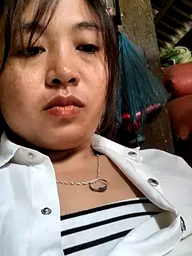 miumiu sexy2x online show from 04/15/26, 02:39