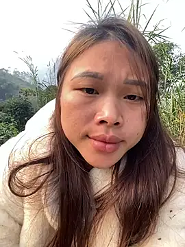 Snapshot of Emxinh123cute chatting on 01/13/26, 08:18 Emxinh123cute online show from 01/13/26, 08:18