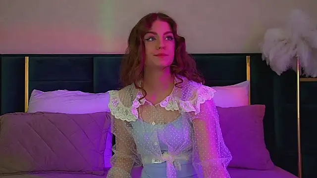 SofiaSarvain online show from 02/09/26, 03:10