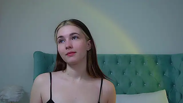 VanessaCelesti online show from 03/19/26, 06:13