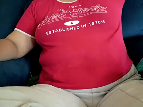 TamilDreamgirl08 online show from 04/05/26, 10:44