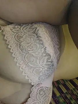 TamilDreamgirl08 online show from 04/14/26, 05:18