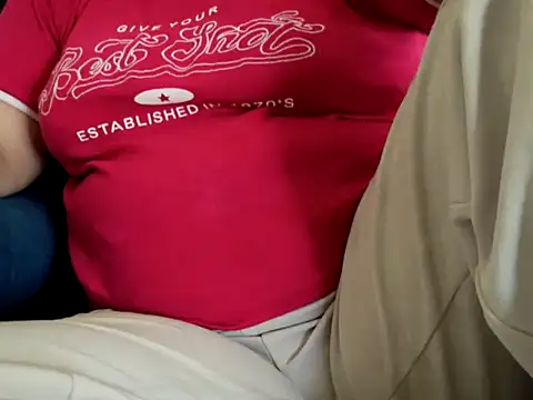 TamilDreamgirl08 online show from 04/07/26, 05:53