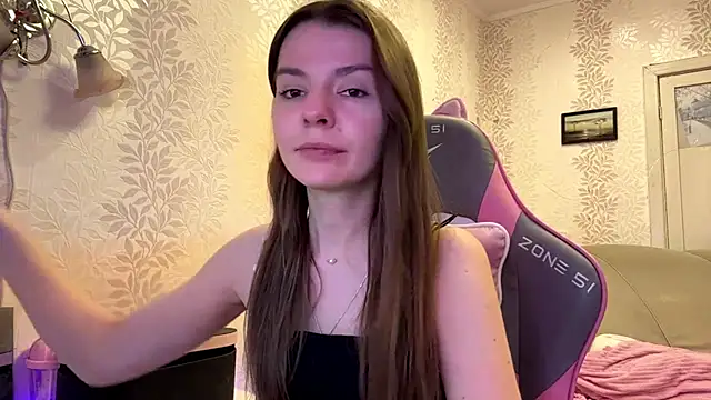 Snapshot of LavondaDeleston chatting on 02/26/26, 10:43 LavondaDeleston online show from 02/26/26, 10:43