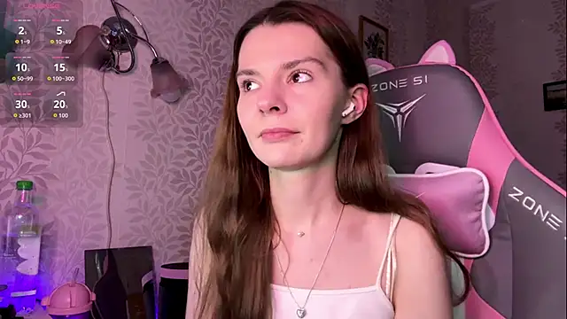 Snapshot of LavondaDeleston chatting on 02/13/26, 09:59 LavondaDeleston online show from 02/13/26, 09:59