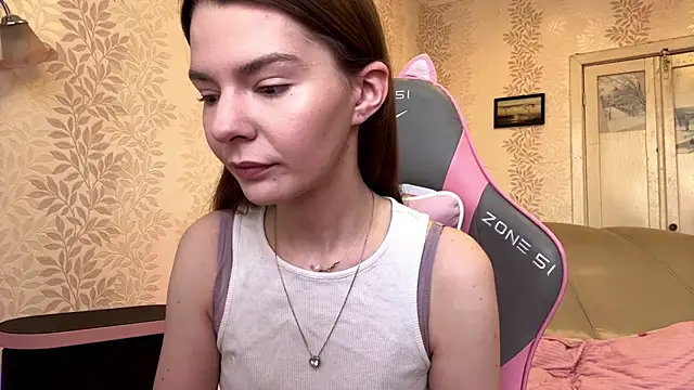 Snapshot of LavondaDeleston chatting on 02/16/26, 02:05 LavondaDeleston online show from 02/16/26, 02:05