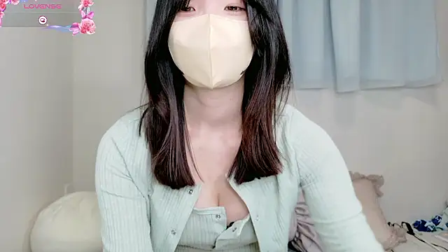 Snapshot of _ame_chan_ chatting on 06/16/26, 11:10 ame chan online show from 06/16/26, 11:10