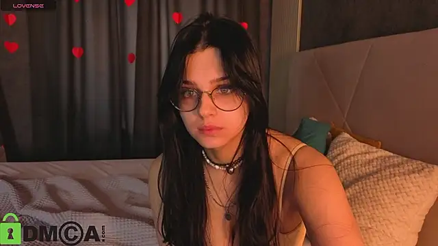 Leslie Wholsh online show from 03/24/26, 01:16