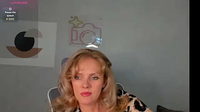 Victoria Nelson online show from 05/21/26, 01:25