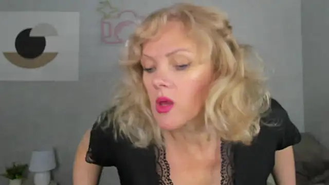 Victoria Nelson online show from 06/28/26, 01:01