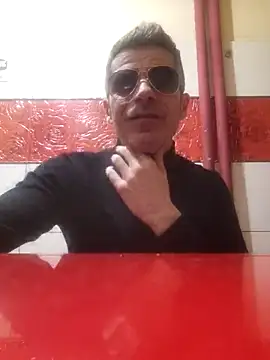 Ianne150 online show from 02/06/26, 01:23