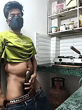 Hottlund6 online show from 03/29/26, 01:07