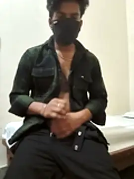 Snapshot of Hottlund6 chatting on 02/15/26, 05:08 Hottlund6 online show from 02/15/26, 05:08