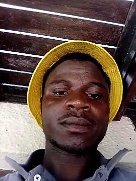 Snapshot of dicklife3485 chatting on 02/18/26, 09:17 dicklife3485 online show from 02/18/26, 09:17