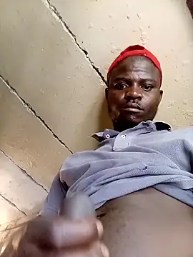 Snapshot of dicklife3485 chatting on 04/01/26, 08:37 dicklife3485 online show from 04/01/26, 08:37