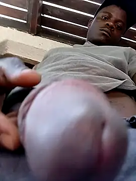 Snapshot of dicklife3485 chatting on 02/13/26, 08:58 dicklife3485 online show from 02/13/26, 08:58