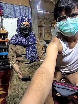 Snapshot of Babu1988UP chatting on 02/11/26, 10:59 Babu1988UP online show from 02/11/26, 10:59