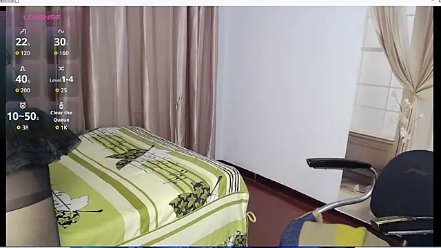 Snapshot of lucyyanyan chatting on 02/10/26, 12:15 lucyyanyan online show from 02/10/26, 12:15