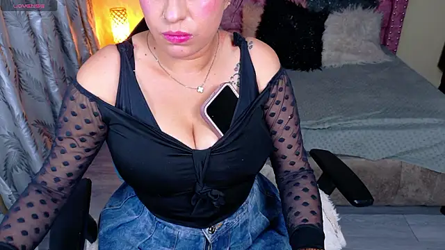 keileen luna online show from 03/06/26, 08:59