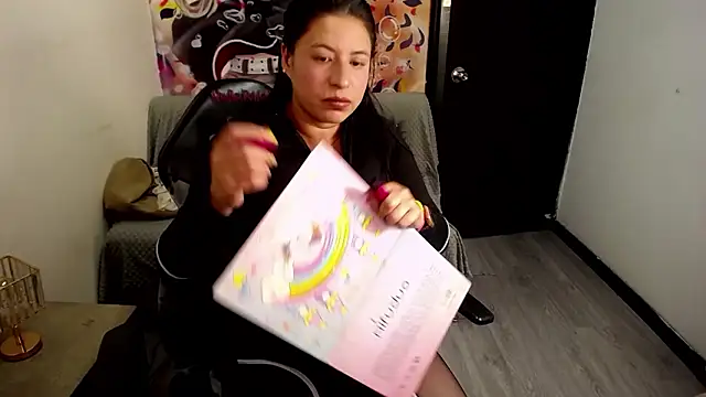 keileen luna online show from 03/26/26, 07:56