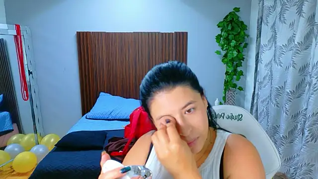 keileen luna online show from 04/23/26, 08:21