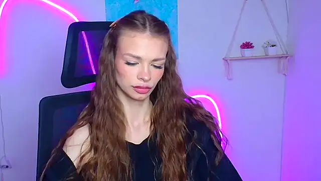 Lina Loveuu online show from 03/03/26, 12:12