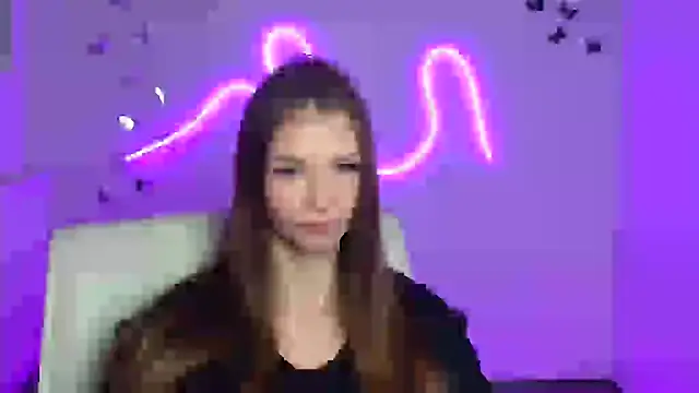 Lina Loveuu online show from 02/25/26, 12:27