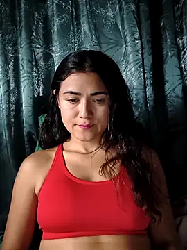 Snapshot of Freyarosse chatting on 02/20/26, 09:17 Freyarosse online show from 02/20/26, 09:17