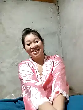 Snapshot of Nga_x9 chatting on 02/04/26, 11:22 Nga x9 online show from 02/04/26, 11:22