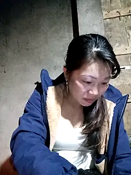 Snapshot of Nga_x9 chatting on 02/20/26, 10:33 Nga x9 online show from 02/20/26, 10:33