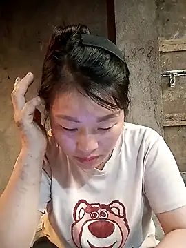 Snapshot of Nga_x9 chatting on 02/28/26, 04:34 Nga x9 online show from 02/28/26, 04:34