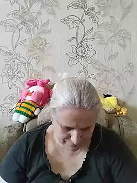 Snapshot of NyushaLollipop chatting on 06/19/26, 03:51 NyushaLollipop online show from 06/19/26, 03:51