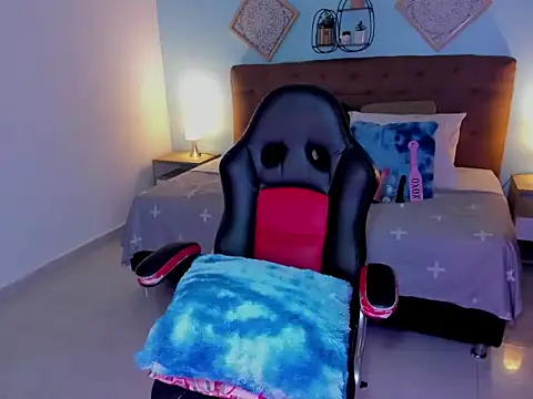 charlotte bronte online show from 04/11/26, 04:54