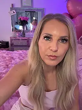 JulieSol online show from 02/14/26, 08:36