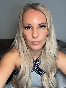 JulieSol online show from 01/17/26, 08:51