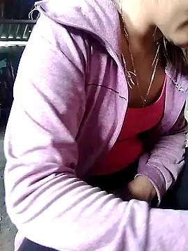 out-lustt online show from 04/21/26, 03:35