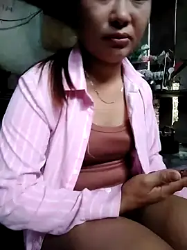 out-lustt online show from 04/18/26, 12:24