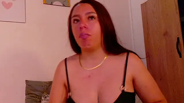 Mia C online show from 02/07/26, 09:06