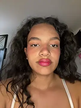 Nyxx Velariia online show from 04/04/26, 07:20