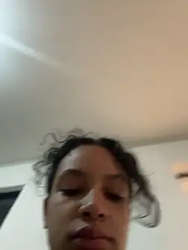 Nyxx Velariia online show from 03/26/26, 04:05