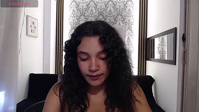 Nyxx Velariia online show from 03/24/26, 03:45