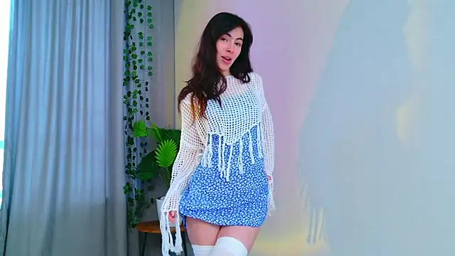 LoveUnderTheStars online show from 04/11/26, 02:41